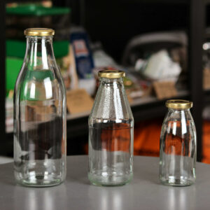 Glasflaskor med lock